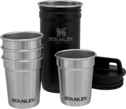Stanley The Nesting Shot Glass Set - Hammertone Green -Keukenserie Winkel 1200x1039 10