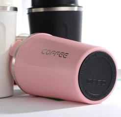Thermosbeker - Koffiebeker To Go - Travel Mug - Dubbelwandig, RVS & Lekvrij - Thermosbeker Koffie - 380 ML – Roze -Keukenserie Winkel 1200x1157 2