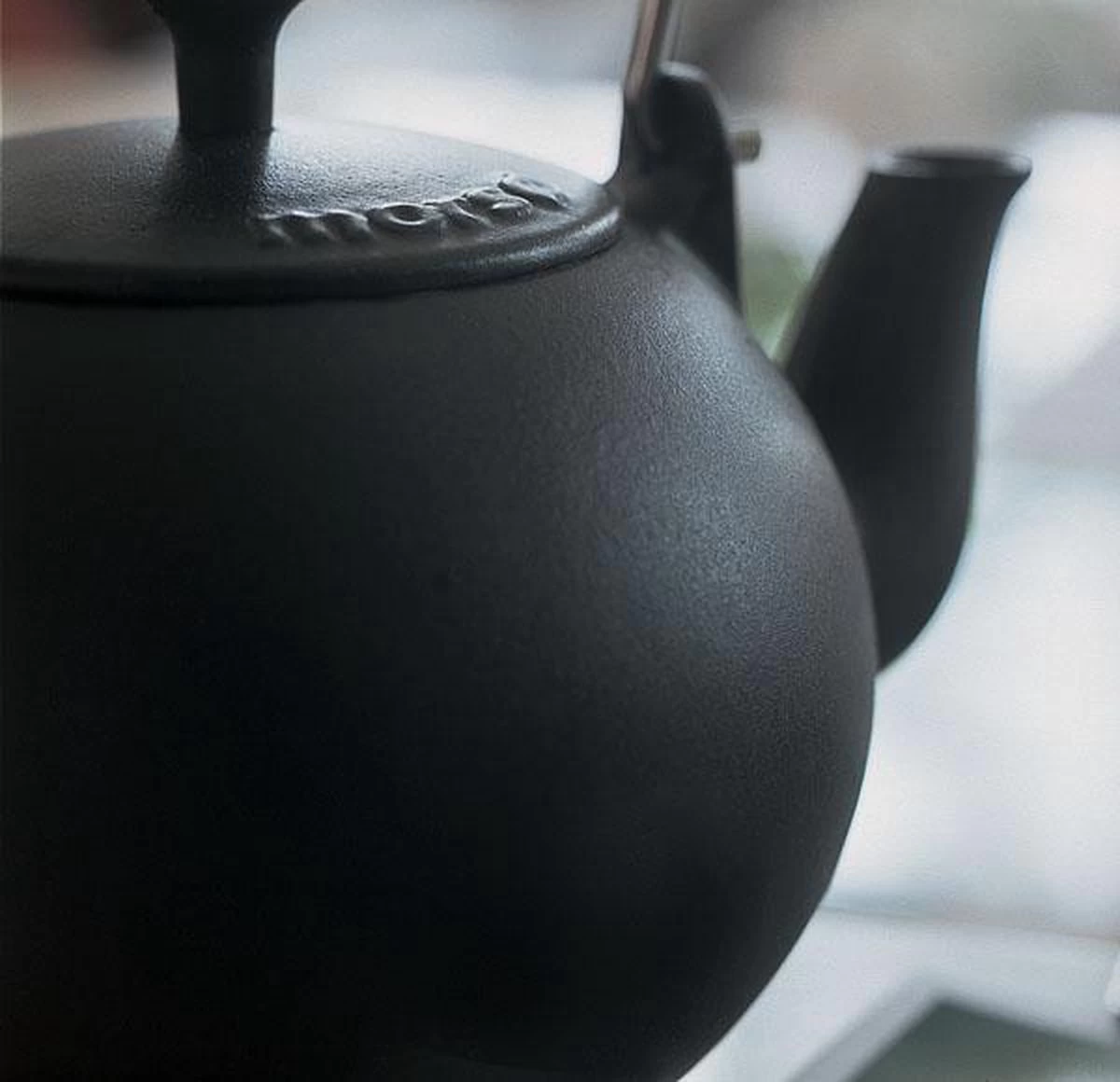 Morso Gietijzeren Waterketel | Houtkachel Theepot - 2 Liter 4 Morso Gietijzeren Waterketel | Houtkachel Theepot - 2 Liter - Afbeelding 2