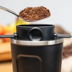 JOR Products® Thermobeker - Koffiezetapparaat - Koffiebonen - Thee - Koffiemachine - Thermoskan - Espressomachine - Reizen - Camping - Koffiefilterhouder 15 JOR Products® Thermobeker - Koffiezetapparaat - Koffiebonen - Thee - Koffiemachine - Thermoskan - Espressomachine - Reizen - Camping - Koffiefilterhouder -Keukenserie Winkel 1200x1200 286