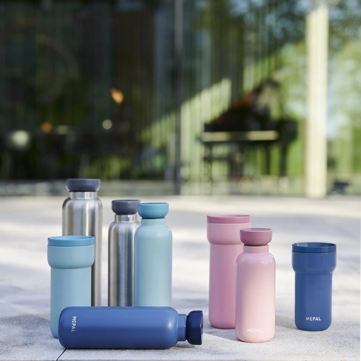 Mepal Reisbeker Ellipse 275 Ml - Houdt Je Drankje 30 Minuten Warm - Nordic Denim - Koffiebeker To Go - Lekdicht - Travel Mug 6 Mepal Reisbeker Ellipse 275 Ml - Houdt Je Drankje 30 Minuten Warm - Nordic Denim - Koffiebeker To Go - Lekdicht - Travel Mug - Afbeelding 4