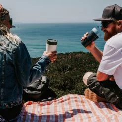 Circular & Co - Travel Mug - Koffiebeker To Go - Coffee To Go Beker - 227 Ml - Crème - Groen - 8oz - Duurzaam -Keukenserie Winkel 1200x1200 408