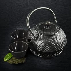 SakuraTea - Theepot Set - 4-delig - Gietijzer - Zwart - 0.8L - 2 Kopjes (100ml) -Keukenserie Winkel 1200x1200 879