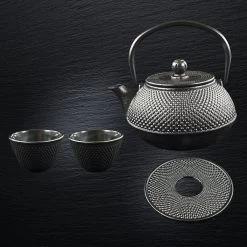 SakuraTea - Theepot Set - 4-delig - Gietijzer - Zwart - 0.8L - 2 Kopjes (100ml) -Keukenserie Winkel 1200x1200 880