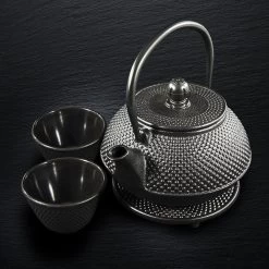 SakuraTea - Theepot Set - 4-delig - Gietijzer - Zwart - 0.8L - 2 Kopjes (100ml) -Keukenserie Winkel 1200x1200 881