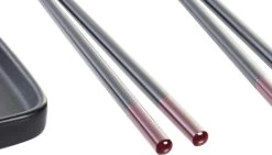 7-delige Sushi Serveer Set Aardewerk Voor 2 Personen Zwart - Sushi Servies -Keukenserie Winkel 1200x686 3