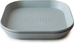 Mushie - Kinderservies Borden Vierkant (Set Van 2) - Borden - Sage 20 Mushie - Kinderservies Borden Vierkant (Set Van 2) - Borden - Sage -Keukenserie Winkel 1200x698 4