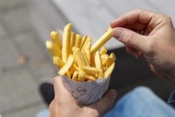 Papieren Frietzak | Krant Print | 50 St. | Patatzak | Frietzakken | Puntzakken | Frietzakjes 9 Papieren Frietzak | Krant Print | 50 St. | Patatzak | Frietzakken | Puntzakken | Frietzakjes -Keukenserie Winkel 1200x800 169