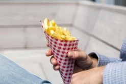 Papieren Frietzak | 50 Stuks | Patatzak | Rode Print | Frietzakken | Puntzakken | Frietzakjes 8 Papieren Frietzak | 50 Stuks | Patatzak | Rode Print | Frietzakken | Puntzakken | Frietzakjes -Keukenserie Winkel 1200x800 173