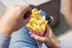 Papieren Frietzak | 50 Stuks | Patatzak | Rode Print | Frietzakken | Puntzakken | Frietzakjes 9 Papieren Frietzak | 50 Stuks | Patatzak | Rode Print | Frietzakken | Puntzakken | Frietzakjes -Keukenserie Winkel 1200x800 174