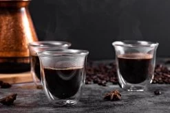 Dubbelwandige ESPRESSO Glazen Van Borosilicaat - Warme En Koude Dranken Kopjes - 70 ML - Set Van 6 17 Dubbelwandige ESPRESSO Glazen Van Borosilicaat - Warme En Koude Dranken Kopjes - 70 ML - Set Van 6 -Keukenserie Winkel 1200x800