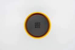 Circular&Co. Herbruikbare To Go Koffiebeker (rCUP) Zwart/geel 12oz/340ml -Keukenserie Winkel 1200x801