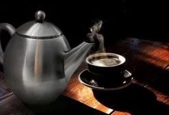 Vaja Valerie - Theepot Met Filter - Dubbelwandig - RVS - 1.2L 33 Vaja Valerie - Theepot Met Filter - Dubbelwandig - RVS - 1.2L -Keukenserie Winkel 1200x817 1