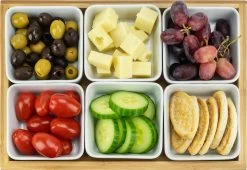 Krumble Borrelplank Met 6 Schaaltjes - Borrelplank - Tapasschaal - Serveerschaal Met Vakjes - Snackschaal - Snack- & Tappasschalen - Serveerplanken- Serveerschalen - Hout En Keramiek - 6 Delig Schaaltjes - Wit En Bruin 8 Krumble Borrelplank Met 6 Schaaltjes - Borrelplank - Tapasschaal - Serveerschaal Met Vakjes - Snackschaal - Snack- & Tappasschalen - Serveerplanken- Serveerschalen - Hout En Keramiek - 6 Delig Schaaltjes - Wit En Bruin -Keukenserie Winkel 1200x826 6