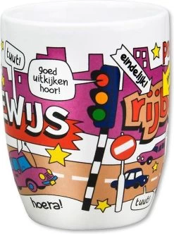 Paper Dreams Mok Cartoon-stijl Rijbewijs Keramiek 325ml Rood/wit -Keukenserie Winkel 893x1200